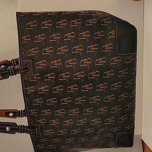 Dooney and Bourke satchel